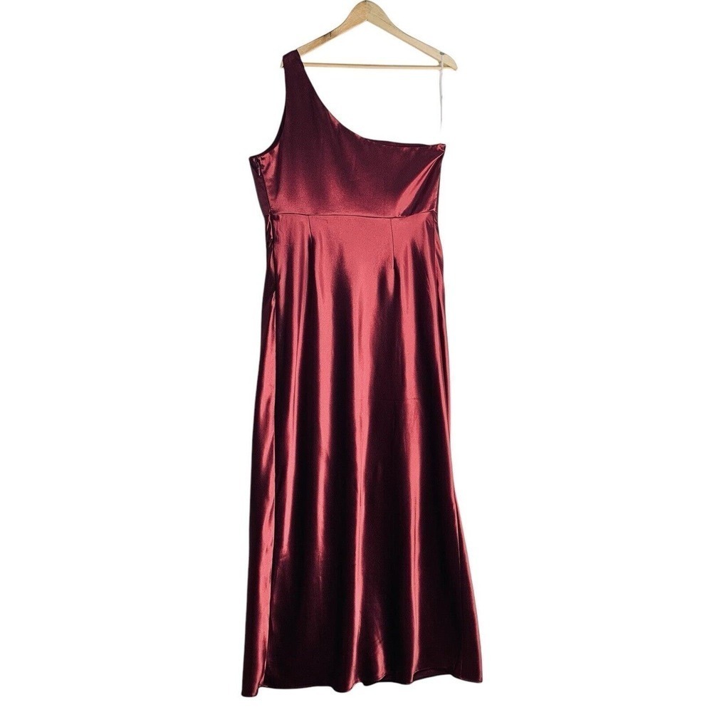 Lulus Alluring Arrival Red Satin One Shoulder Maxi Dress Womens 1X NWT $109 - Picture 16 of 16